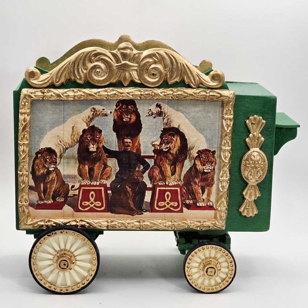 Vintage Circus Wagon Lion Tamer Possible Adolph Friedländer Very RARE Image